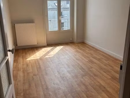 appart t3  non meublé  quartier saint-paul libre de suite