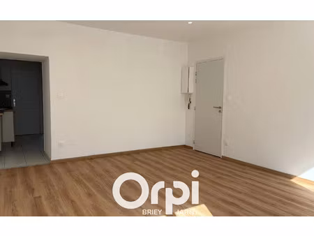 location appartement  35 m² t-2 à homécourt  460 €