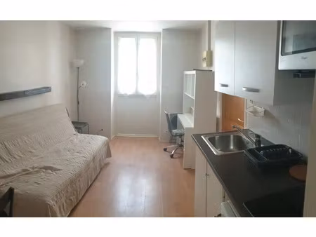 location appartement  m² t-1 à limoges  250 €