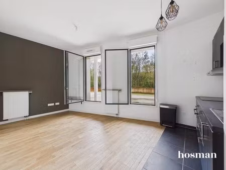 2 pièces de 42m² avec parking - terrasse des chasses royales  saint-germain-en-laye