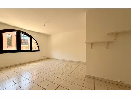 location appartement  49.16 m² t-2 à toulouse  950 €