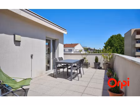 appartement vaulx-en-velin 81.19 m² t-4 à vendre  230 000 €