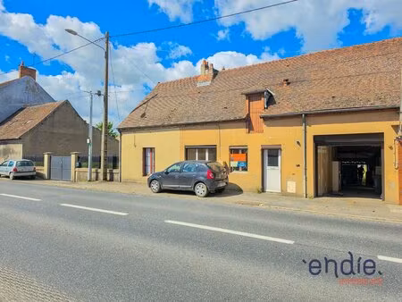 maison de ville à rénover idéal investisseur bessay-sur-allier