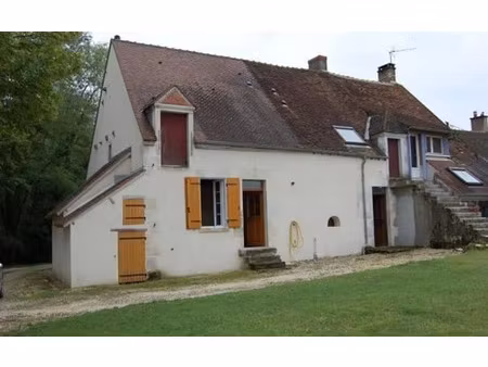 location maison  m² t-3 à herry  500 €