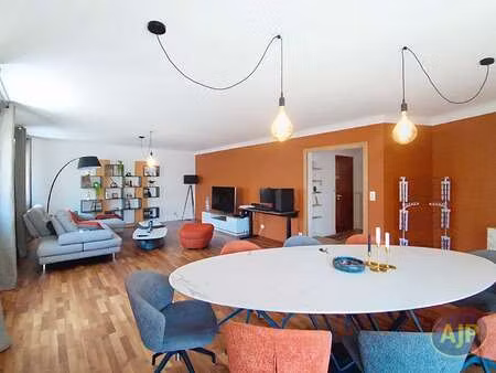 vente appartement 4 pièces à la roche-sur-yon centre ville (85000) : à vendre 4 pièces / 9