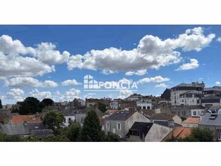 vente appartement 3 pièces à la roche-sur-yon centre ville (85000) : à vendre 3 pièces / 6