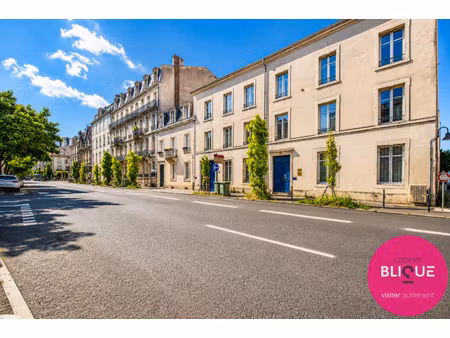 avenue foch  tout simplement !!!
