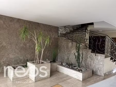 appartement dernier étage – à deux pas du bois de vincennes