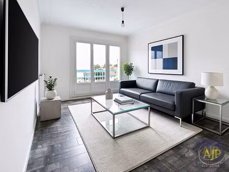 appartement t2 avec balcon  cave et parking à saint-sébastien-sur-loire