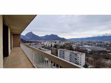seyssinet-pariset - appartement t4 97 m2 avec vue sur les ma