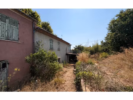 maison hyères 139 m² t-6 à vendre  350 000 €