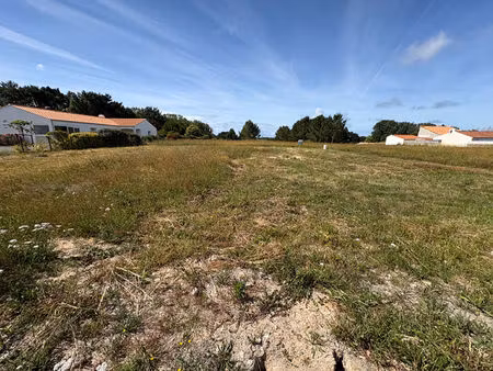 terrain saint hilaire de riez 841 m2