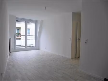 appartement - 2ème étage - 52 42 m2 - 3 pièces