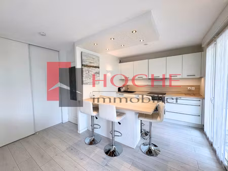 2 p + c meublé - 42 m²