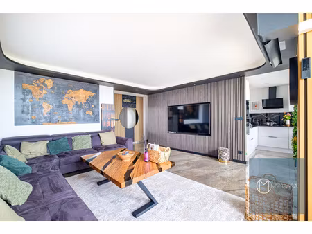 t3 de 70 m2 avec vue panoramique sur lyon