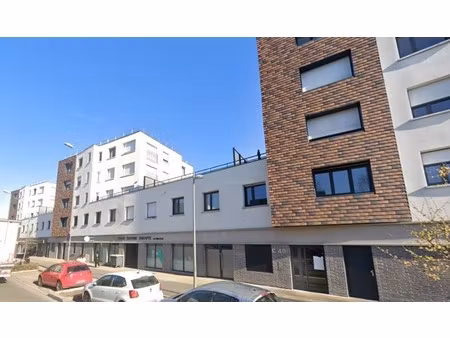 t2 avec parking aux mureaux