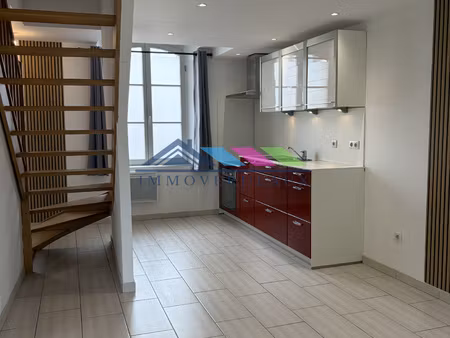 a louer - charmant f2 avec mezzanine - luneville