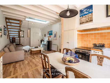 appartement avec terrasse  au calme  à deux pas des halles de narbonne