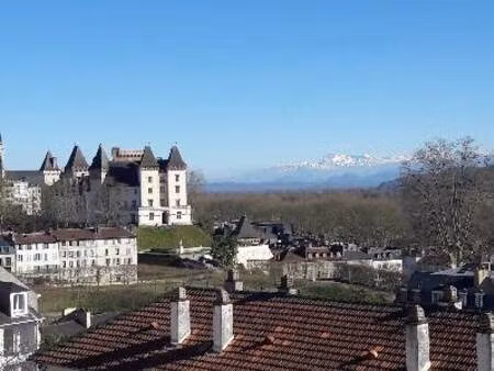 charmant t3 traversant vue château & pyrénées
