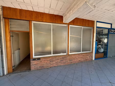 local de 70 m² idéalement situé