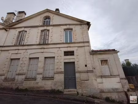 maison t4 à cour