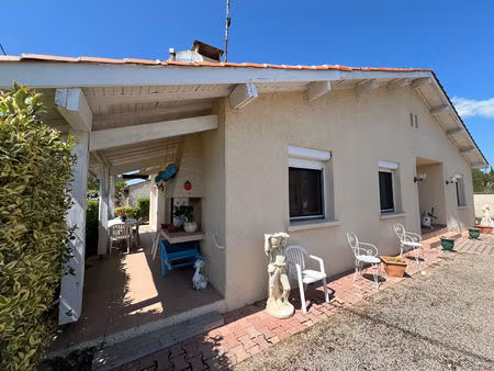 maison caussade  les commerces et écoles à pied !