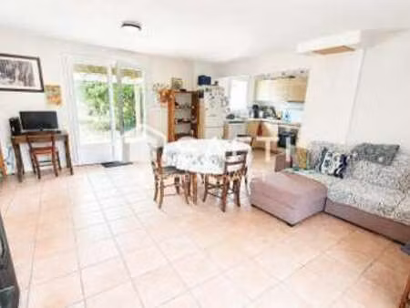 vente maison à saint-hilaire-la-forêt (85440) : à vendre / 73m² saint-hilaire-la-forêt