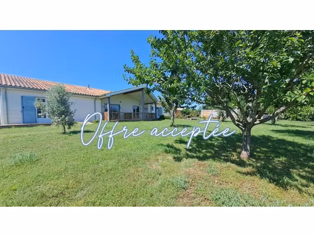 plain pied 168m² hab. 4 chambres terrain 3100 79410 st remy