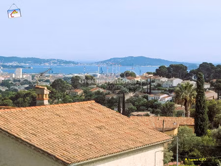 exclusivite - les 4 chemins - vue mer - appartement/haut de villa t4 de 67 m² - jardin pri