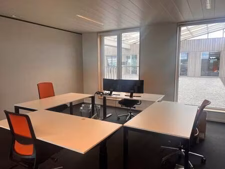 bien professionnel à louer à gent € 1.295 (lp6sg) - creas | zimmo