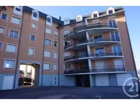 appartement f4 à louer - 5 pièces - 116 m2 - st pourcain sur sioule - 03 - auvergne