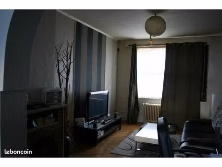loue bel appartement t2 proche gare