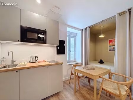 studio meublé entièrement refait à neuf – internet et eau inclus