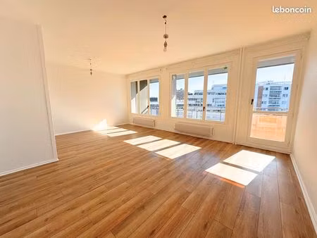 appartement 4 pièces 80 m²