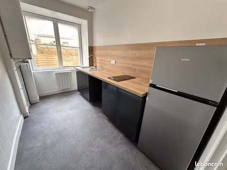 location - appartement 2 chambres hyper-centre laval