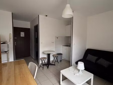 studio étudiant location a l année bayonne