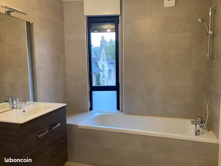 appartement 3 pièces 65 m²