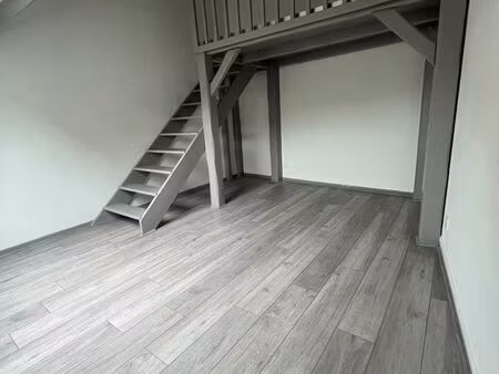 studio à louer centre ville soissons