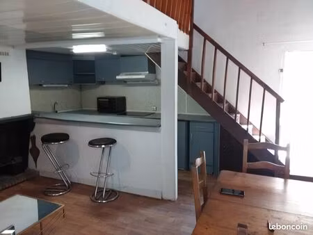 appartement mezzanine 40 m² avec terrasse – centre de villeneuve-lès-béziers