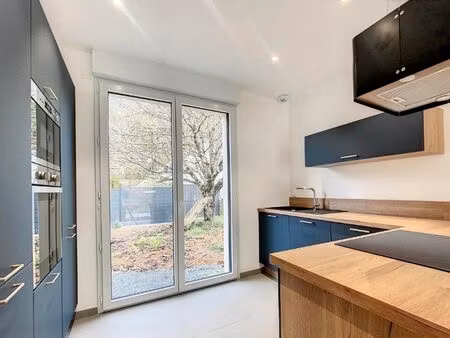 a louer maison t6 neuve  saint cyr sur loire