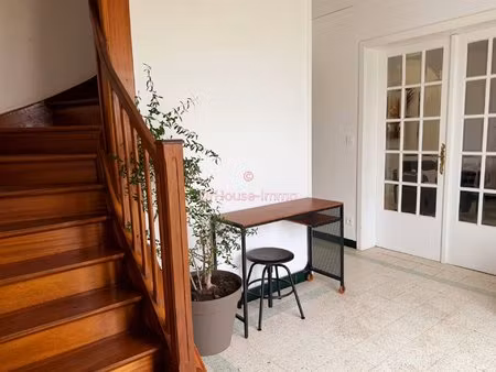 maison individuelle 4 chambres toiture et chaudière neuves garage  jardin exposé sud-ouest