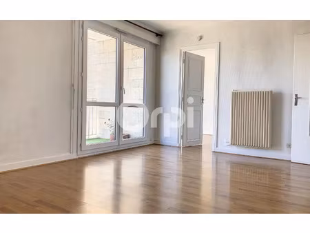 location appartement  51.2 m² t-1 à orléans  646 €