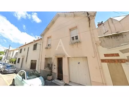 maison de charme de 100m² au coeur de ville. emplacement idéal (sans jardin!)