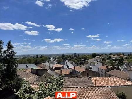 vente maison à pouzauges (85700) : à vendre / 130m² pouzauges