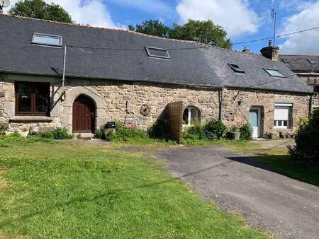 vente maison à rostrenen (22110) : à vendre / 126m² rostrenen