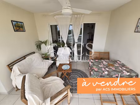 t2 meuble a deux pas de la plage + garage anse mitan