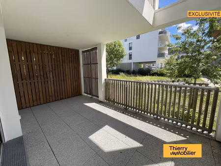 la houssais - t2 recent - terrasse - parking