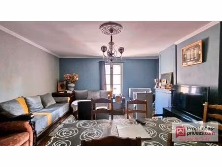 ensemble de 2 appartements + grenier