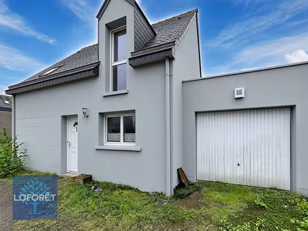 maison fougeres 4 pièce(s) 87 m2