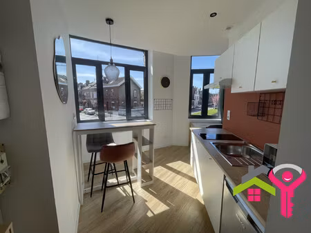 appartement rénové  très proche université meublé